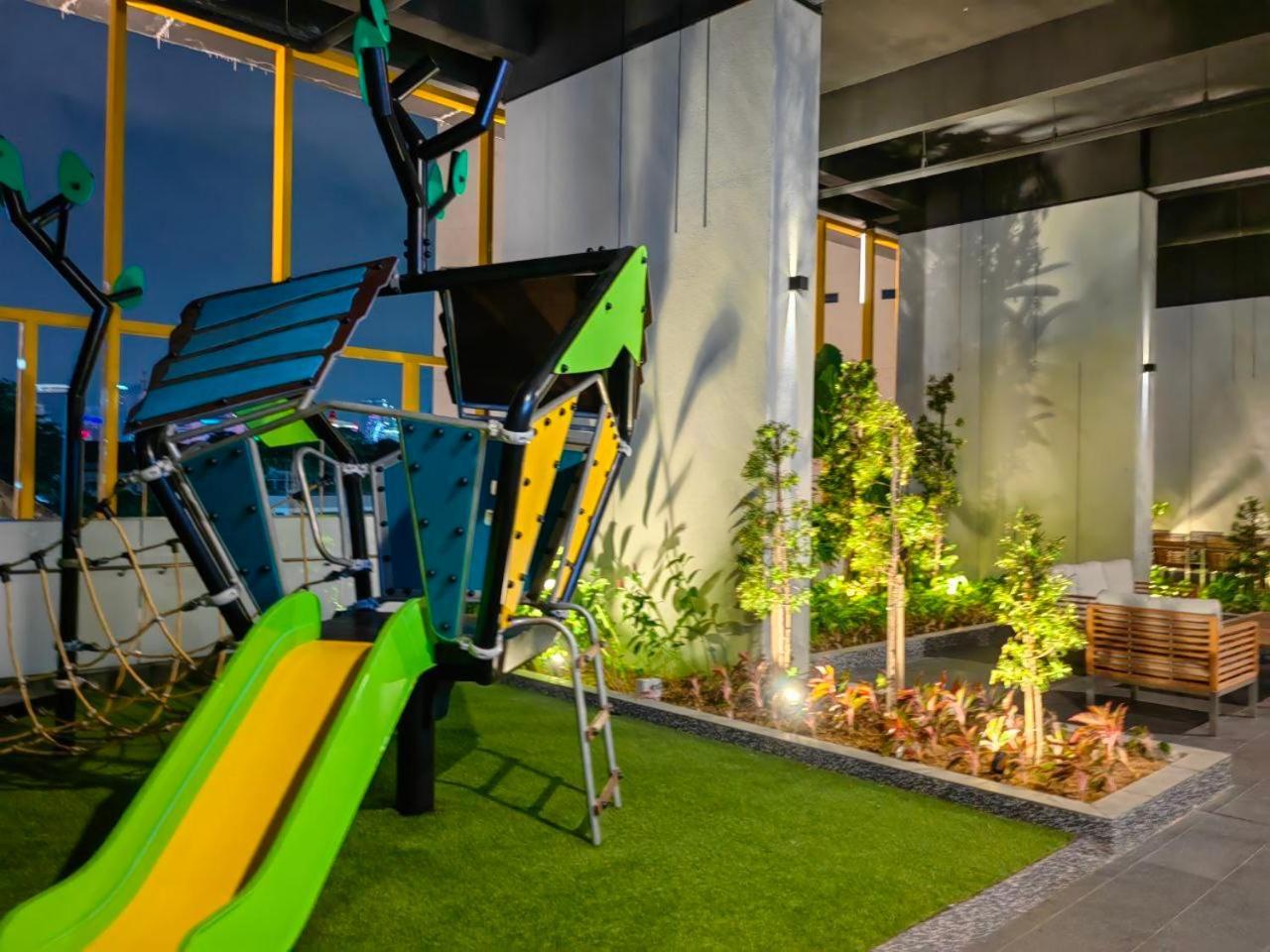 Astra At Opus Residences Kuala Lumpur Exterior photo